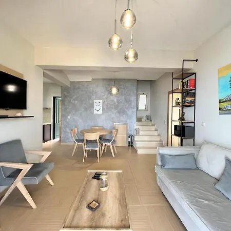 Villa Secluded, Sunset, Beaches, Walk To Village-melina Athanion