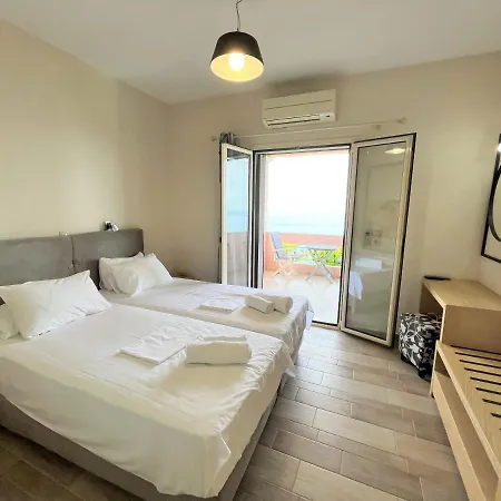 Secluded, Sunset, Beaches, Walk To Village-melina Villa